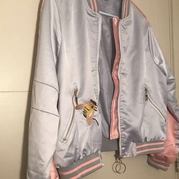 Unique Embroidered Bumblebee Satin Bomber Jacket - Picture 7 of 16